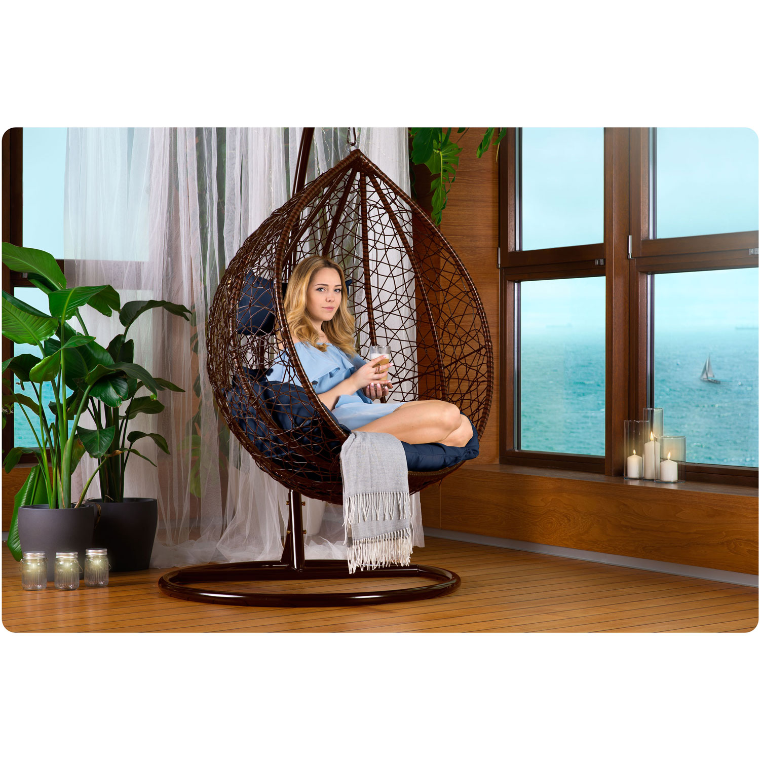 Сучасне Підвісне Крісло Hawana Sofotel Коричневе з Темно-Синіми Подушками для Садового Акценту - Зображення 6