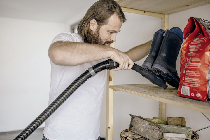 Пилосос Професійний Karcher KWD 3 V-17/4/20/F 1000W 17L — Надійне Очищення для Великої Площі Роботи - Зображення 3