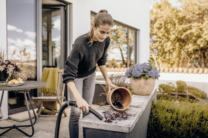 Пилосос Професійний Karcher KWD 3 V-17/4/20/F 1000W 17L — Надійне Очищення для Великої Площі Роботи - Зображення 5